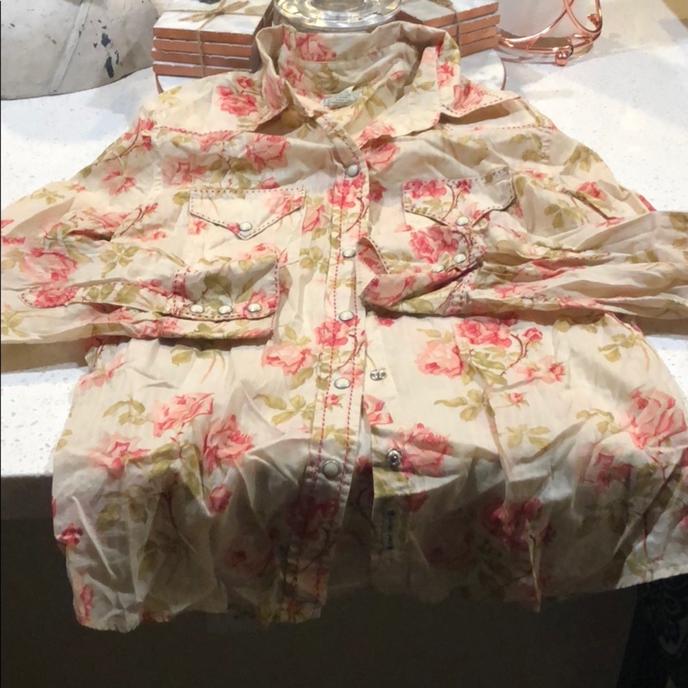 Lucky button up shirt